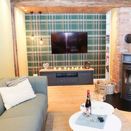 Ferienhaus Altstadtchalet 슈말렌부르크 외부 사진